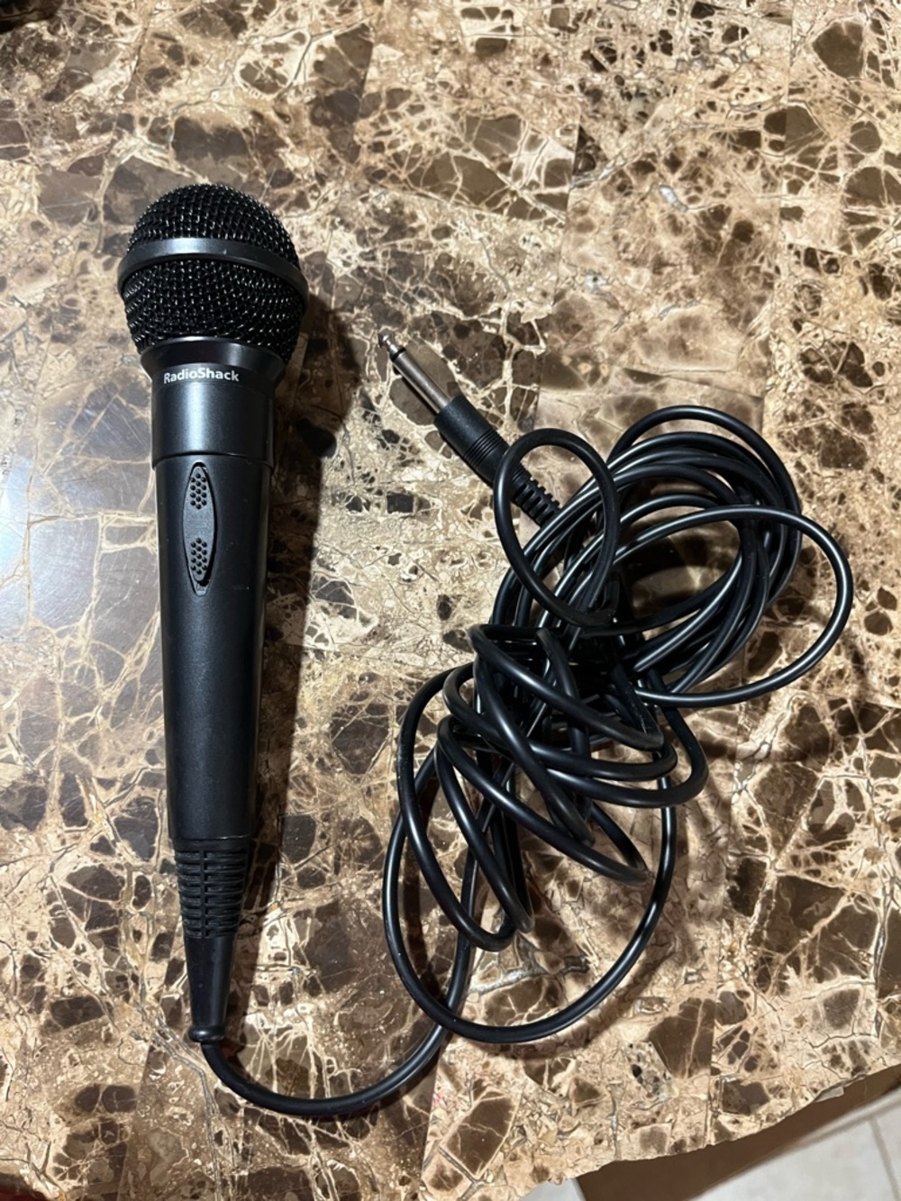 Vintage RadioShack 33-3038 Unidirectional Dynamic Microphone UNTESTED
